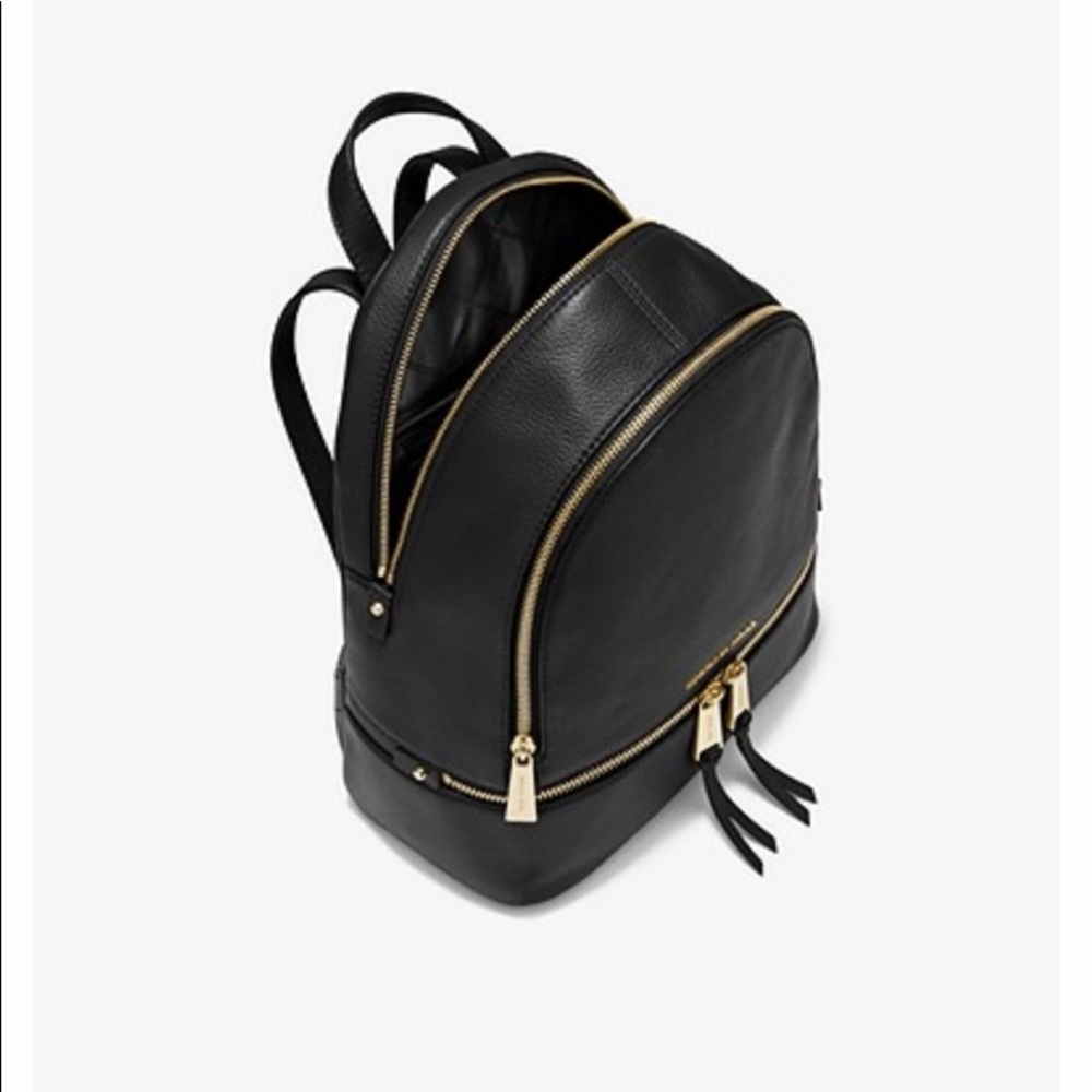 New! Michael Kors Rhea backpack purse - Picture 4 of 16